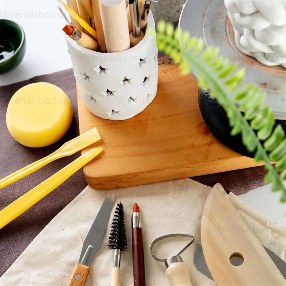 Kit Herramientas para Modelado Mont Marte Signature - 23 Piezas Ejemplo