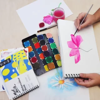 Cuaderno de Dibujo Sketchbook con Papel para Acuarela Mont Marte Discovery 30 Hojas de 190 g m² Librería IRBE Cochabamba Bolivia